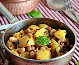 Potato And Peanut Curry, Urulaikizhangu Verkadalai Curry