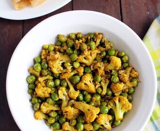 Gobi Matar Recipe | Cauliflower Peas Dry Curry