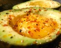Baked eggs in Avocado with chilli