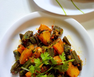 Aaloo Bhindi ki sabzi    ( Okras stir fried with potatoes and spices )