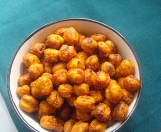 Indian Spicy Oven Roasted Chickpeas Recipe | Oven Baked Garbanzo Beans