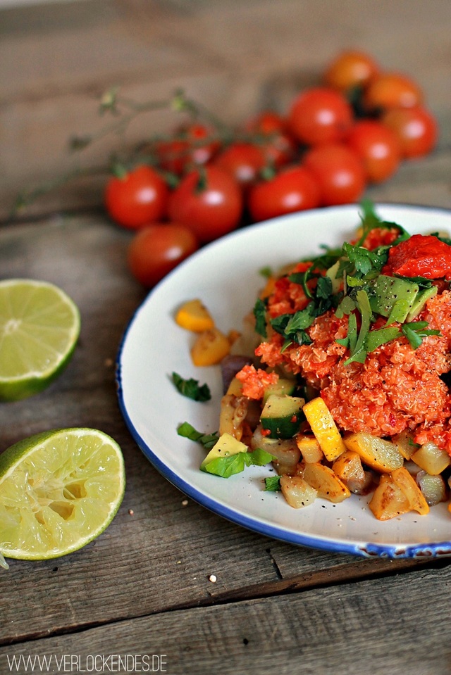 Go vegan: Quinoa Salat - ein wenig Sommer auf dem Teller...