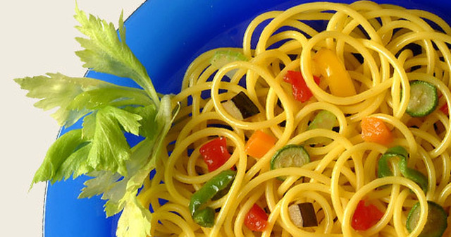 Spaghetti arco iris