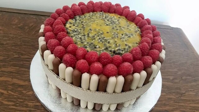 White Chocolate and Passionfruit Cake