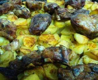 Costilla de cerdo al horno con patatas