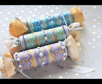 How to Make 3-D Cookie Party Crackers (To Ring in the New Year!)
