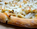 Pizza casera de cebolla y queso