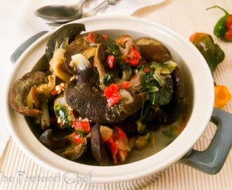 Snail Pepper soup, Nigerian Snail Pepper Soup - The Pretend Chef