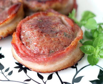Medalhões de Carne Moída com Bacon