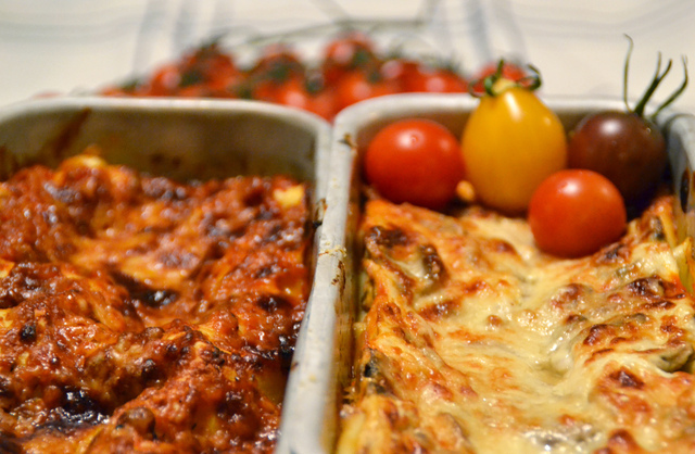 Vegetarisk lasagne med tomatsås, linser & svamp