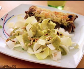 Salade d’endives et pignons grillés, sauce au pesto façon Jamie Oliver
