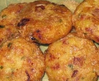 Perkedel Kentang: Indonesische koekjes van aardappel