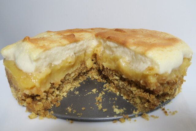 RECIPE: Gluten Free Lemon Meringue Pie with Biscuit Base & Dairy Free!