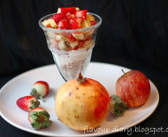 Fruity Oats with Greek Yogurt