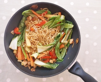 Easy Quorn Stir Fry with Noodles