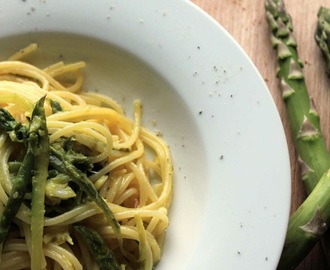 Spaghetti al baccalà e asparagi al profumo di zafferano