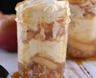 Apple Caramel Cheesecake Recipe – Mason Jar Desserts