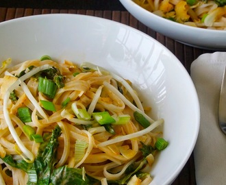 Spicy coconut rice noodles with kale and basil