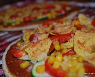 Mexikansk grönsakspizza med tacotopping
