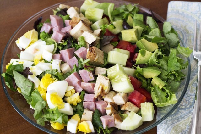 Cobb Salad From The 30 Day Guide to Paleo Cooking