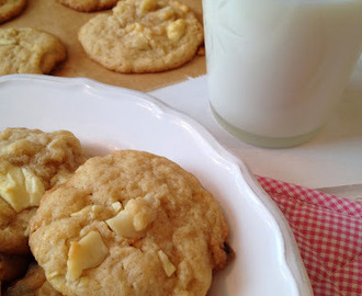 White Chocolate and Macadamia Nut Cookies