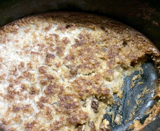 Slow Cooker Maple, Cinnamon and Raisin Porridge (Oatmeal)
