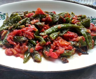 Pimientos con salsa de tomate – Pimientos verdes con tomate – Friarielli (Peperoni) o Friggitelli al pomodoro