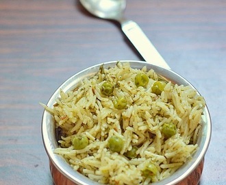 Mint peas pulao recipe - pudina matar pulao- easy pressure cooker rice recipes