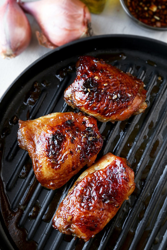 Baked Chicken Thighs with Soy Marinade
