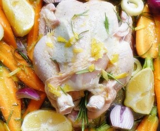 Hel kyckling med salvia, rosmarin & citron