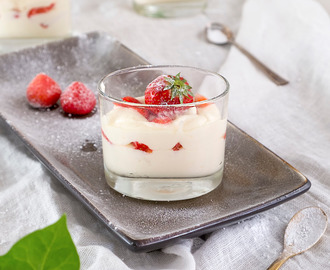 Crème van Mascarpone met aardbeien.