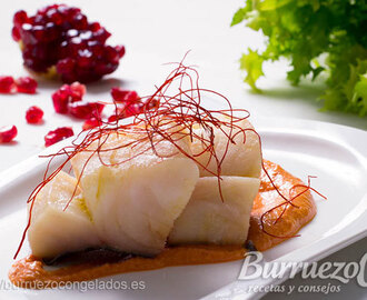 Lomo de bacalao confitado con salsa romesco