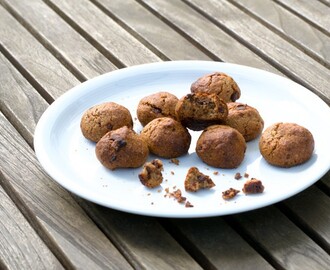 Nougat-Kracher zum Tee oder Kaffee für den vollkommenen Genuss - Diese Haselnuss-Schokoladen Kekse lassen das Herz aller Nougatliebhaber höher schlagen