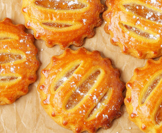 Dal cuore morbido, a spirali, rustici: 5 idee di biscotti con le mele
