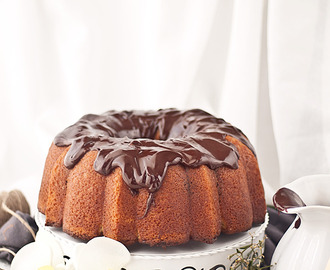 Bundt cake marmolado de chocolate y café, merienda perfecta
