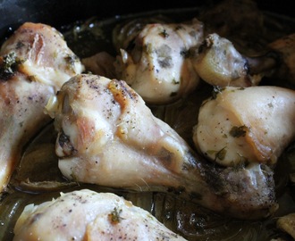 Slow Cooker Garlic and Herb Butter Chicken