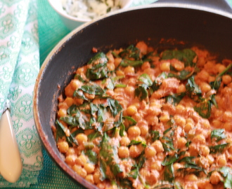 Chickpea Curry with Spinach & Cashew Cream