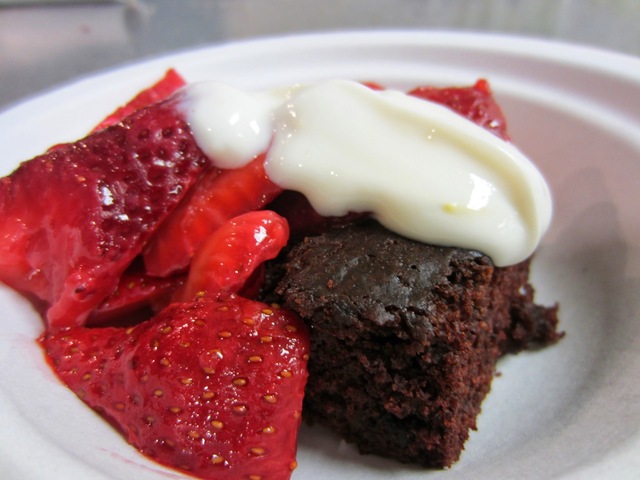 Chocolate Cake (dairy free, egg free, fat free, whole grain, clean eating)