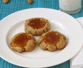 Healthy Almond and Oat Thumbprint Cookies with Apricot Preserves