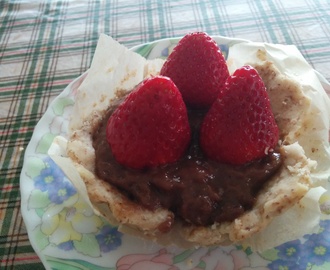 Strawberry chocolate custard tart (vegan)