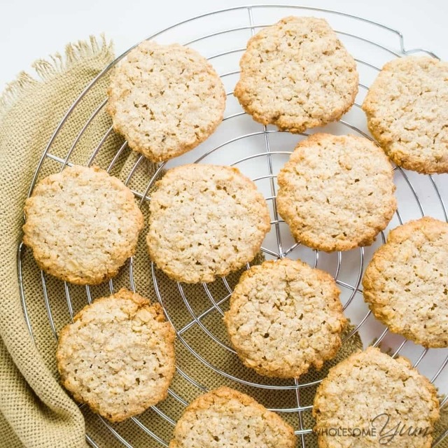 Easy Sugar-free Oatmeal Cookies (Low Carb, Gluten-free)