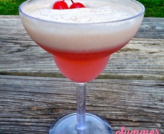 Kicking Off Summer with a Summer Kiss Cocktail...and a Pina Colada Fizz Mocktail!