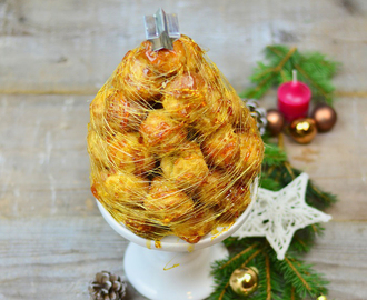 Kulinarischer Weihnachtsbaum: Profiteroles mit Karamell-Zimt- oder Nougatcreme & die Gewinner von #Knusperoclock