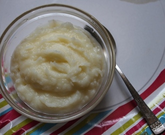 Creamy Mashed Potatoes for Babies / How to Make Potato Puree for Babies / Potato for Babies - Baby Food Recipes / 6 Month Baby Foods / Weight Gaining Baby Food Recipes