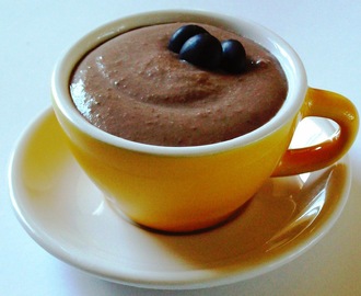Pudding in a mug (paleo, low carb, lower fat)