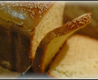 Chleb z maszyny - Chałka