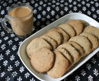 Eggless Khara Cookies Recipe / Khara Biscuits Recipe / Spicy Cookies (Biscuits) Recipe / Savoury Cookies Recipe