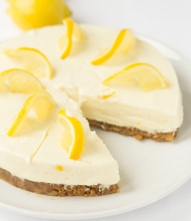 Lemon Crunch Cheesecake