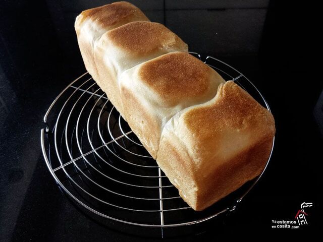 ¿Cómo hacer pan de molde básico?