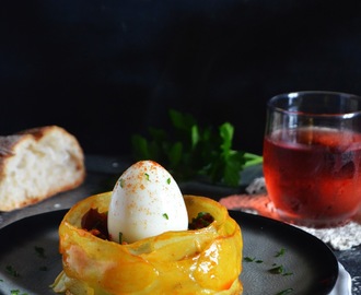 Huevo mollet con chorizo desmigado y corona de patata "Amigas unidas por un click"
